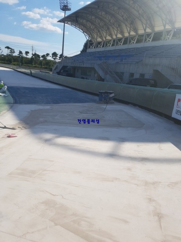a2867c59bc9ede71bfc49c0794672386.jpg