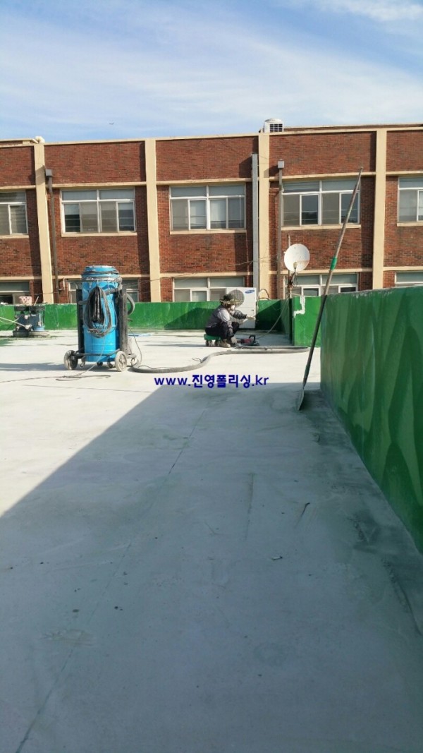 bec360525f98c7e679aacc7ad665c26e.jpg